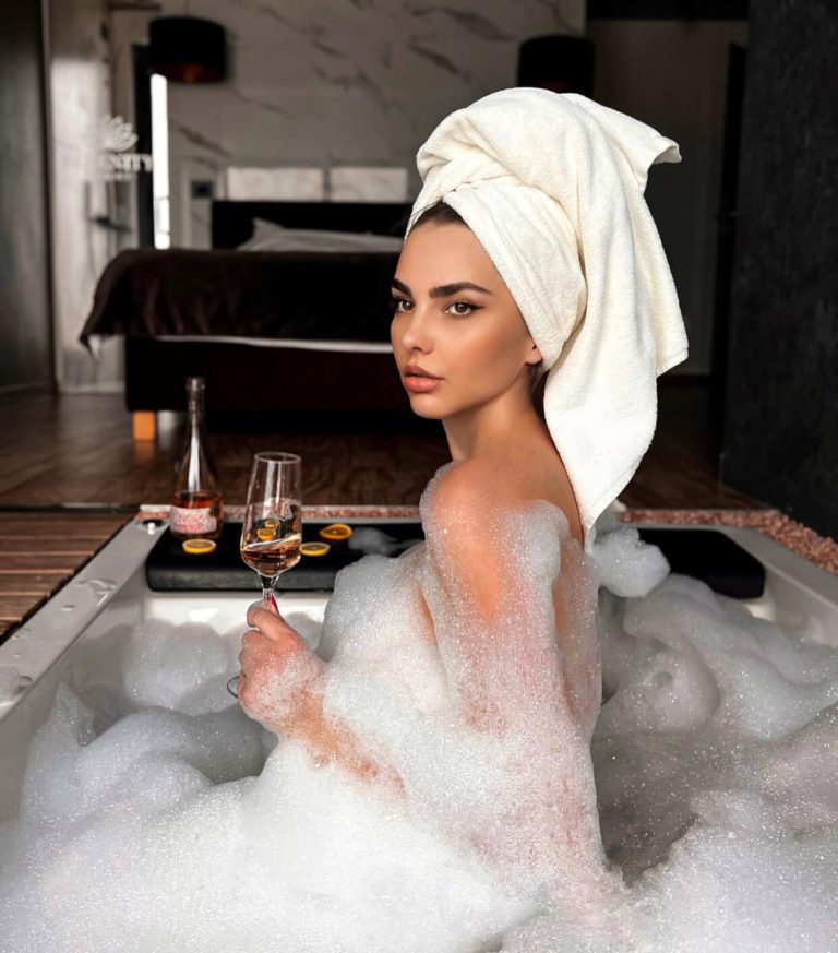 Αφρόλουτρο και κρασί