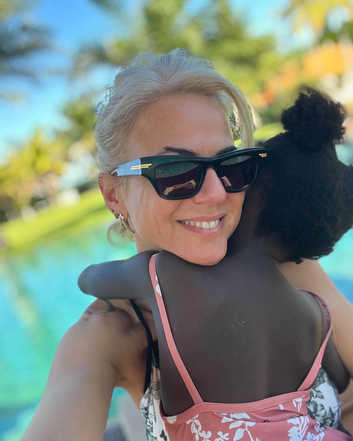 Η Χριστίνα Κοντοβά για Χριστούγεννα στο Μπαλί