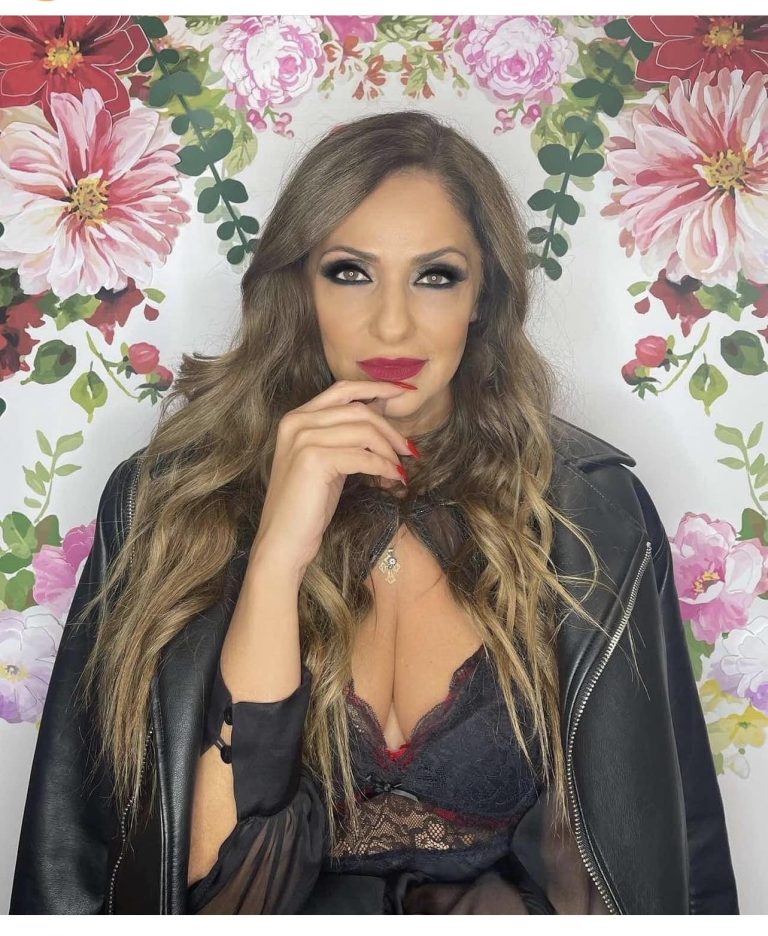 Βίκυ Κουλιανού