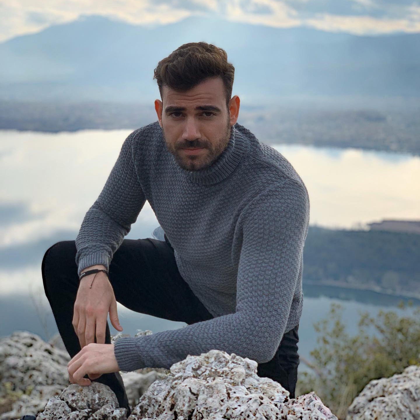 Νίκος Πολυδερόπουλος