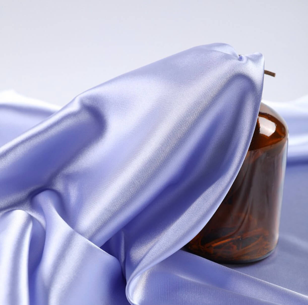 Πολυεστέρας σε λιλά απόχρωση