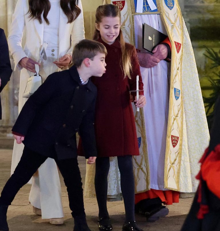 Ο πρίγκιπας Λουις και η πριγκίπισσα Σαρλότ σε φωτογραφία