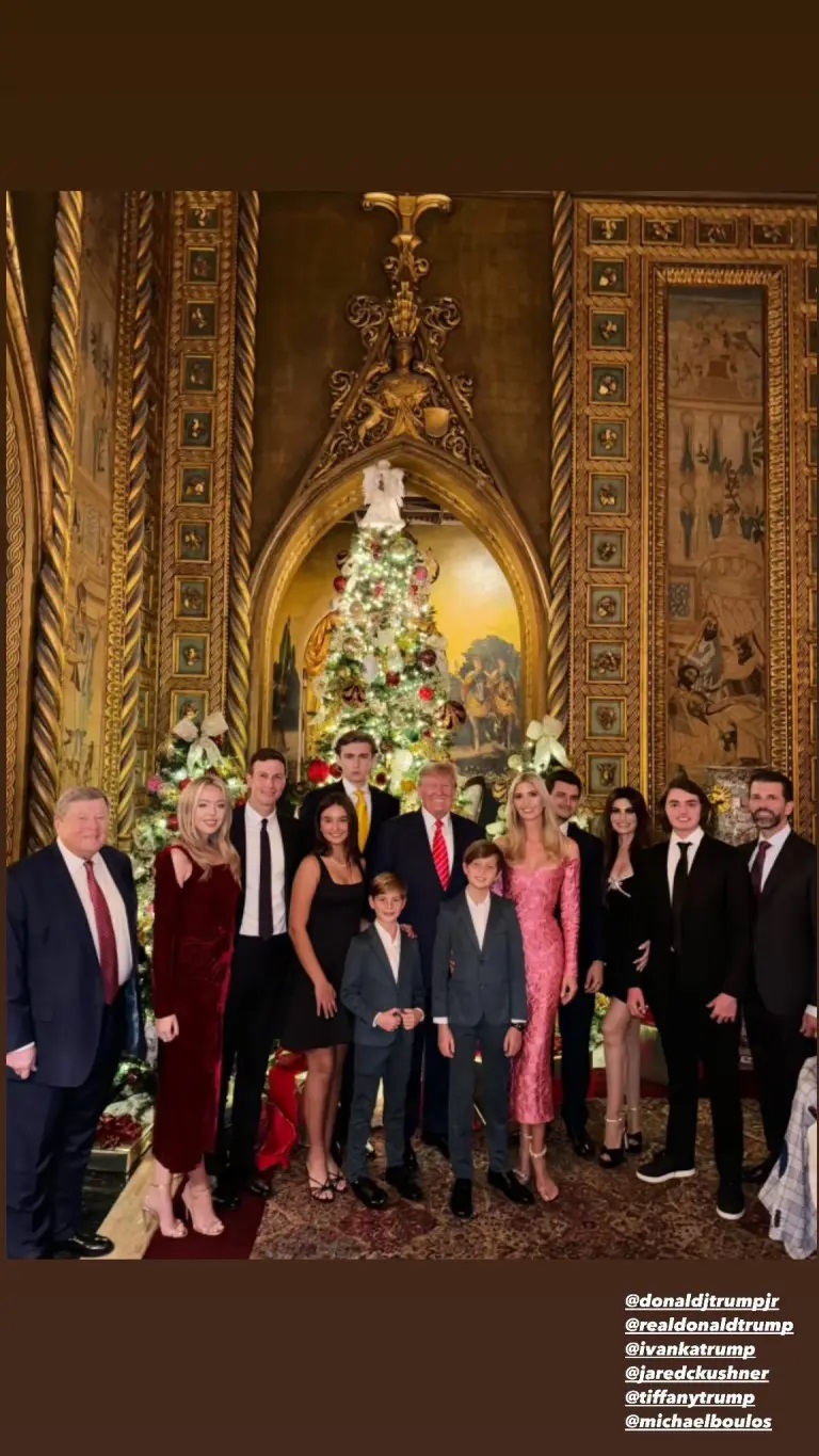 Η οικογένεια Trump την ημέρα των Χριστουγέννων