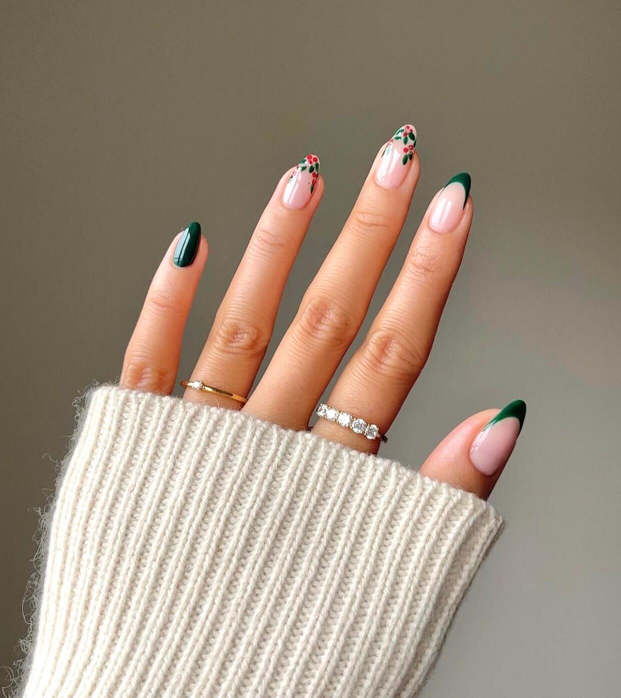 Χριστουγεννιάτικα νύχια