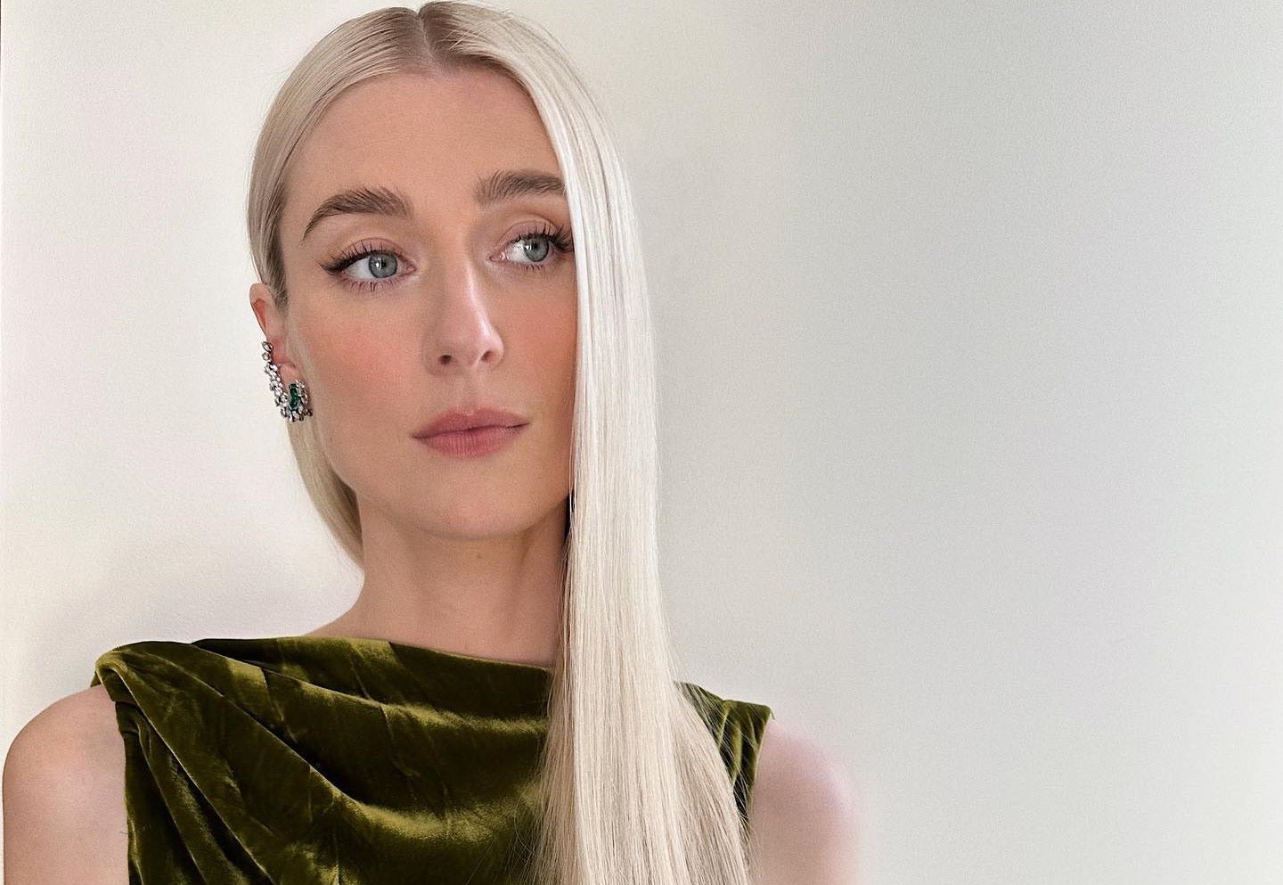 η must φροντίδα για τα πλατινέ μαλλιά