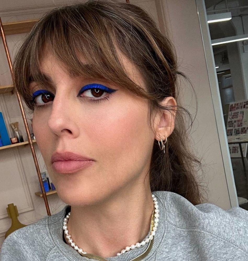 Violette Fr μας λέει μυστικά μακιγιάζ