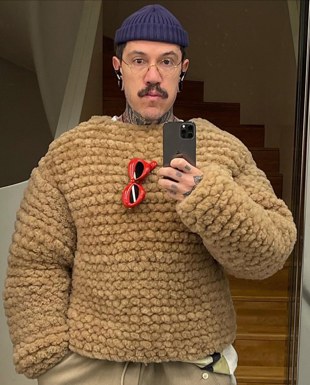 Ο νέος creative director του Moschino, Adrian Appiolaza