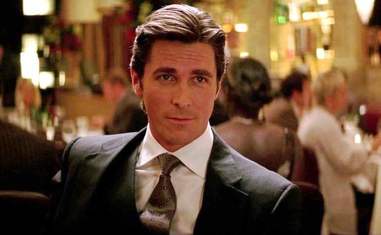 O Christian Bale σε σκηνή από τον Batman