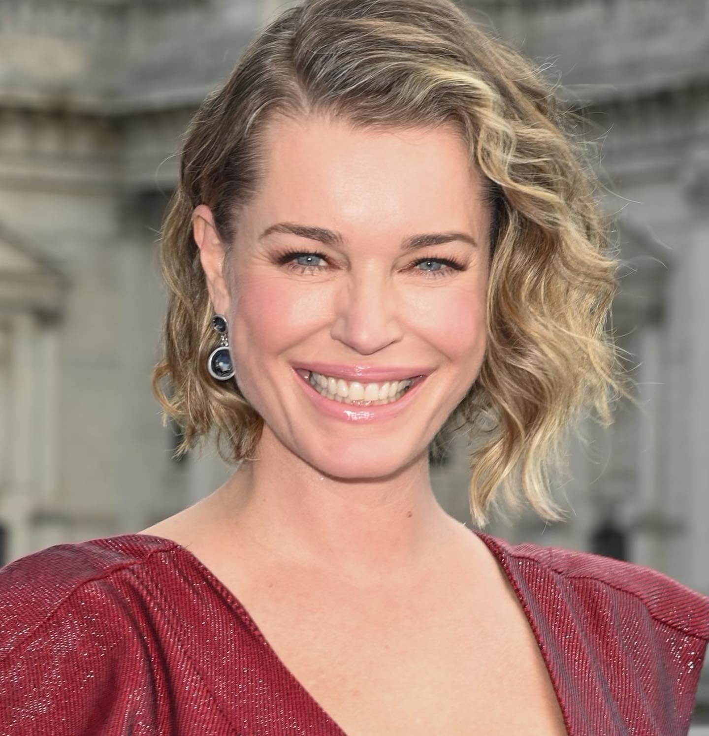 H Rebecca Romijn