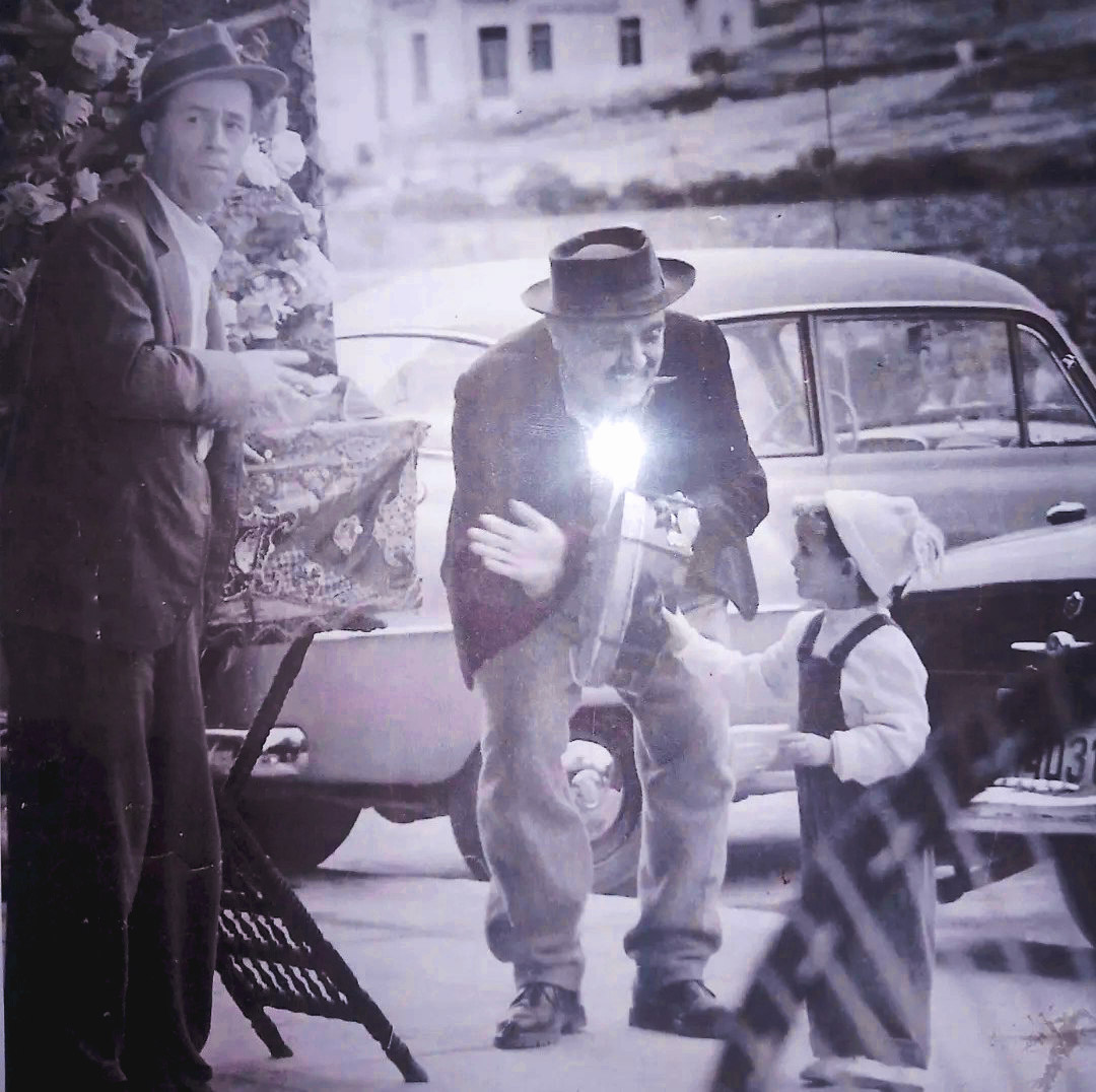 Η Μαρία Λάφη το κοριτσάκι από την ταινία Λατέρνα φτώχεια και φιλότιμο