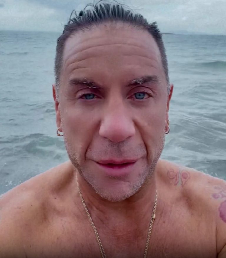 Γιώργος Μαζωνάκης