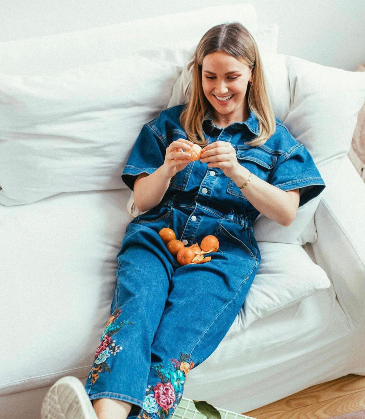 Ολόσωμη τζιν φόρμα