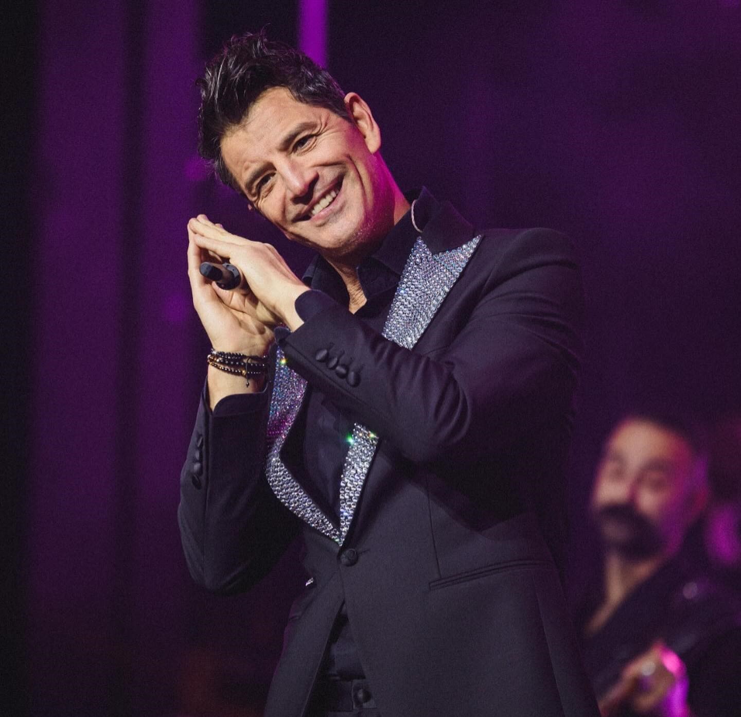 O Σάκης Ρουβάς