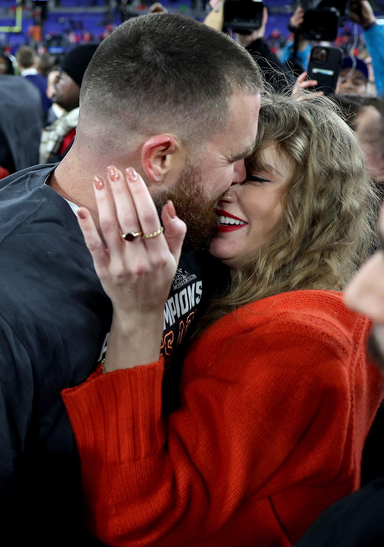 H Taylor Swift και ο Travis Kelce