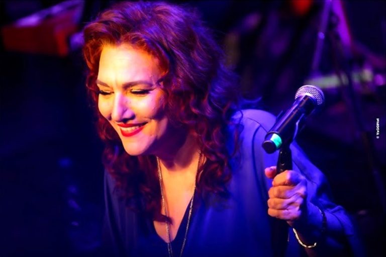 Ελένη Βιτάλη σε μουσική σκηνή