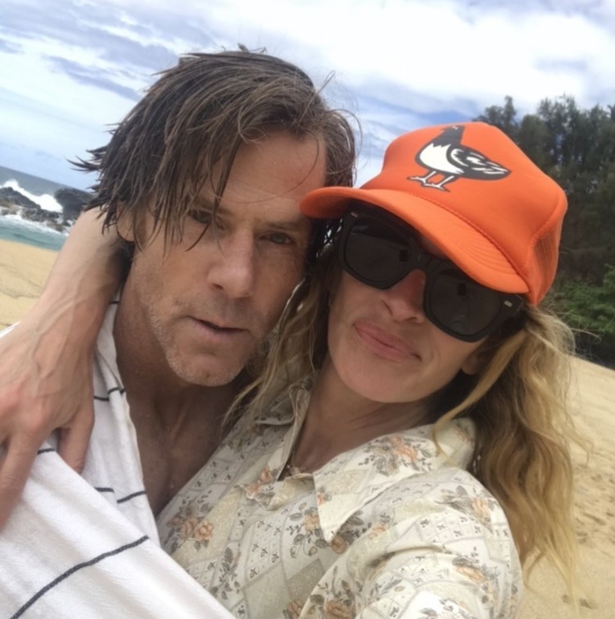 Η Julia Roberts με τον σύζυγό της