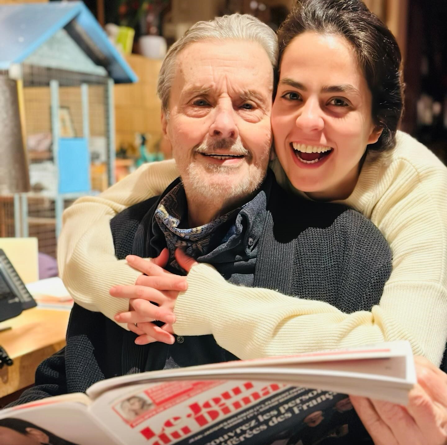 H Anouchka Delon με τον θρυλικό πατέρα της Alain