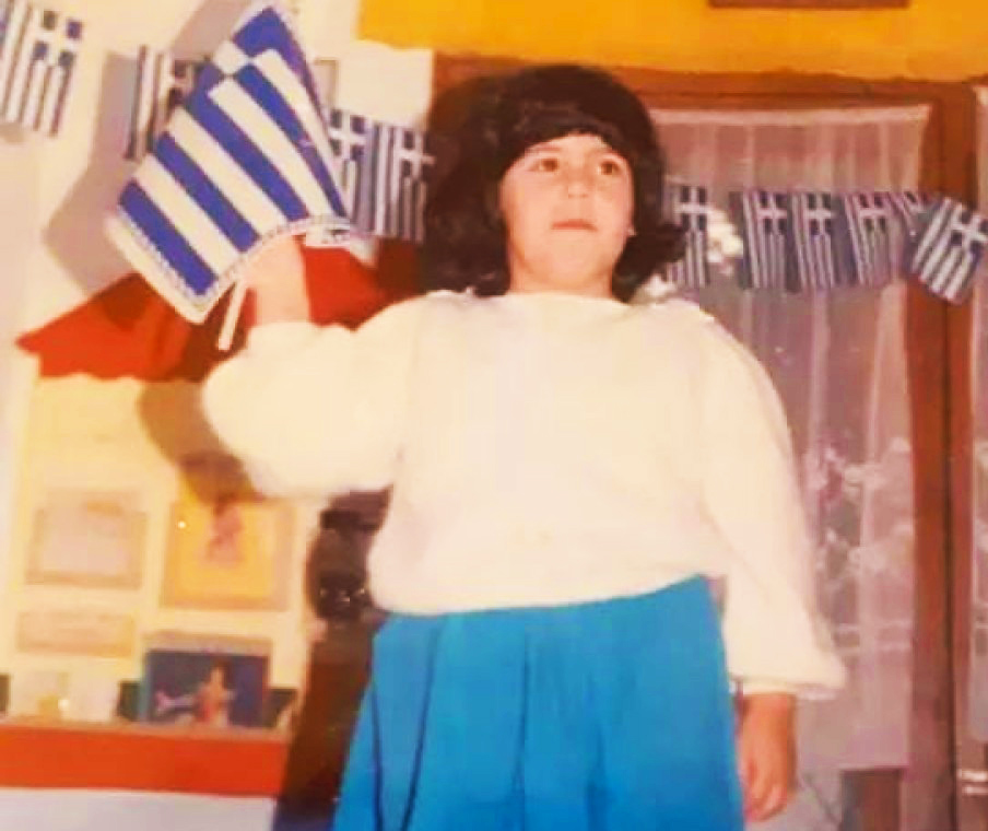 Η Ανθή Βούλγαρη σε παλιά φωτογραφία