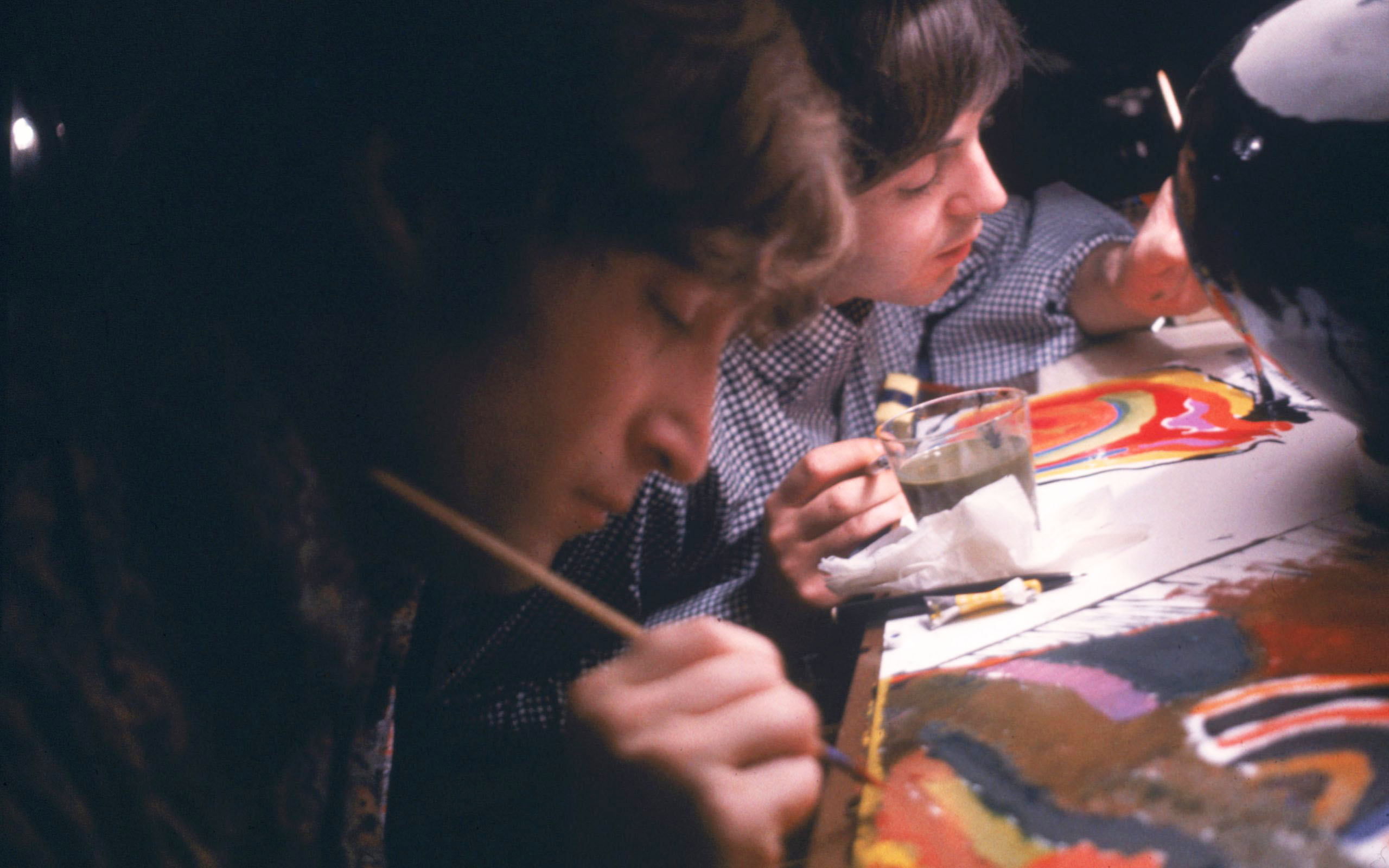 Oι Beatles δημιουργώντας τον πίνακά τους