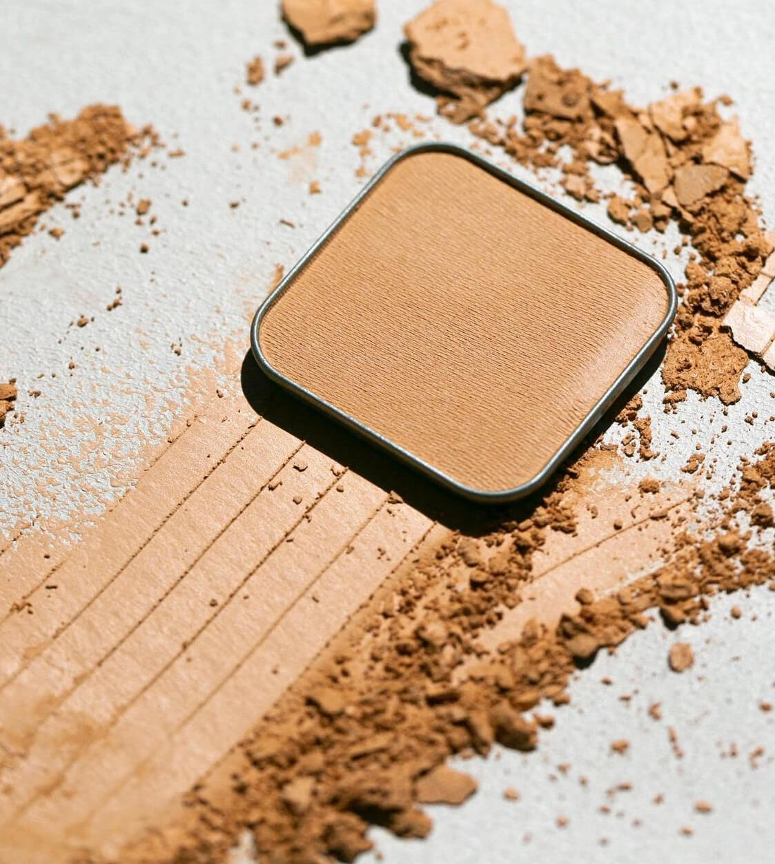 Σπασμένη τερακότα