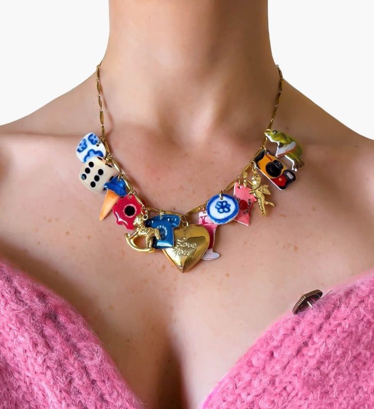 Κολιέ με charms