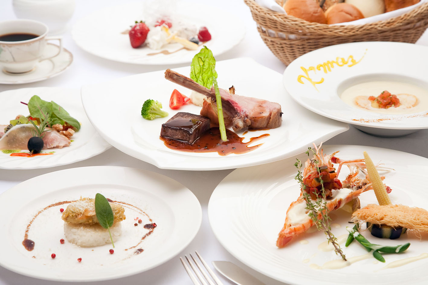 Γαλλικές γεύσεις σε επίσημο δείπνο