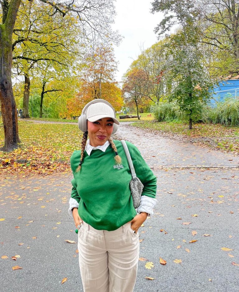 Casual chic σύνολο με ακουστικά