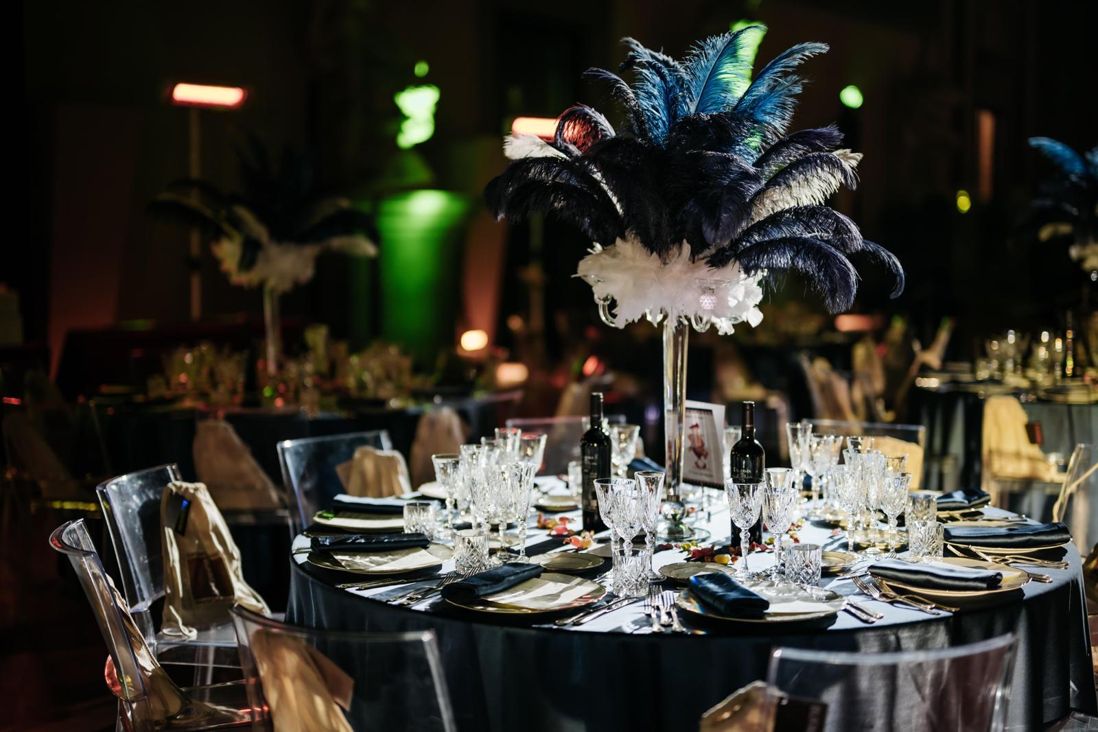 Το σετ απ του τραπεζιού. 