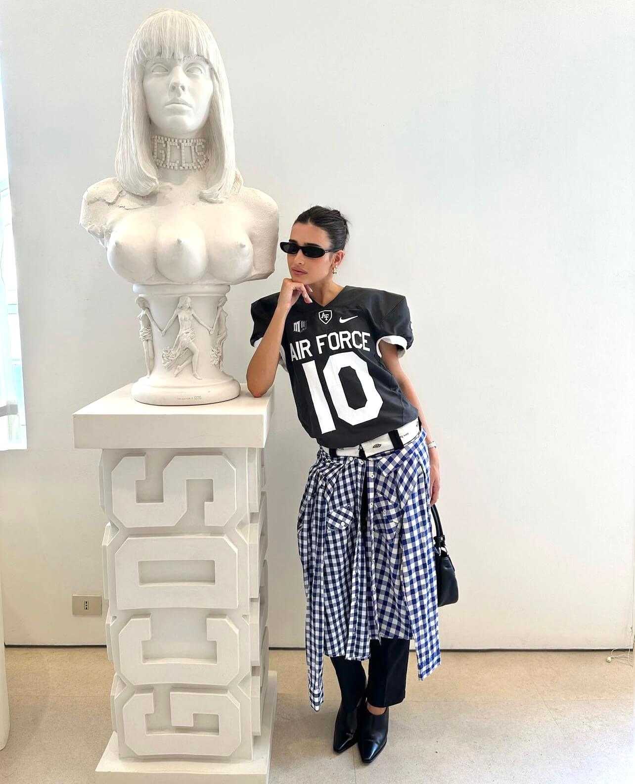 Layering με φούστα και παντελόνι