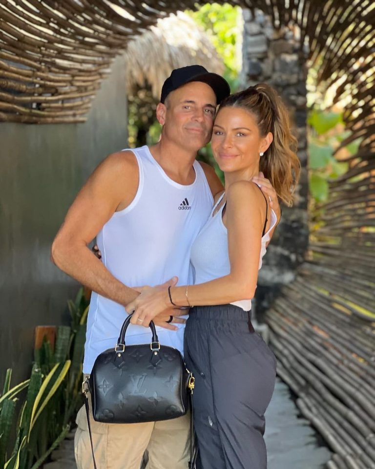 Μαρία Μενούνος Σύζυγος