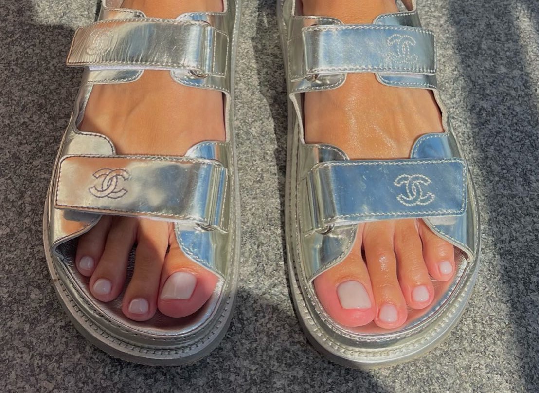 ωραιότερα χρώματα βερνίκια για πεντικιούρ