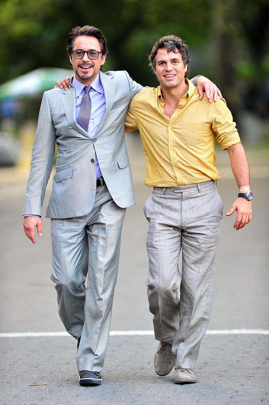 Oι Robert Downey Jr. και Mark Ruffalo την ώρα γυρίσματος της ταινίας "The Avengers" στο Central Park της Νέας Υόρκης στις 2 Σεπτεμβρίου 2011.
