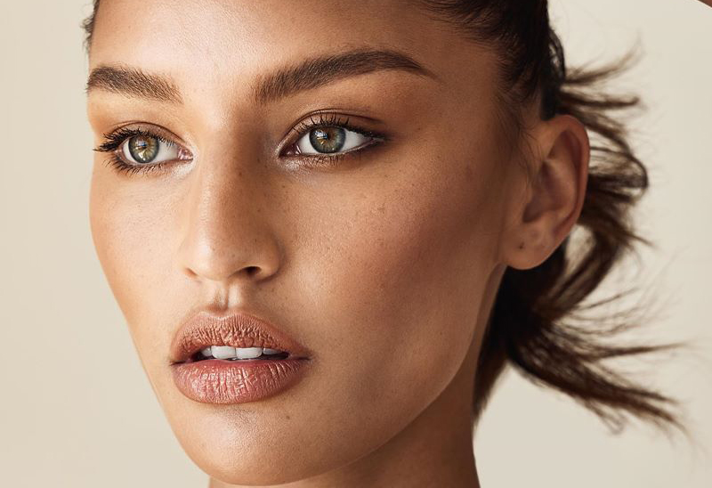 Κοντινό πλάνο γυναίκας