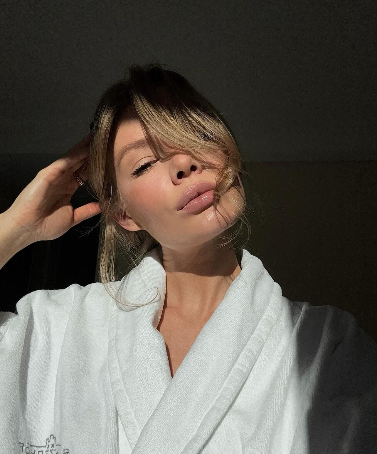 Καθαρή επιδερμίδα και μαλλιά