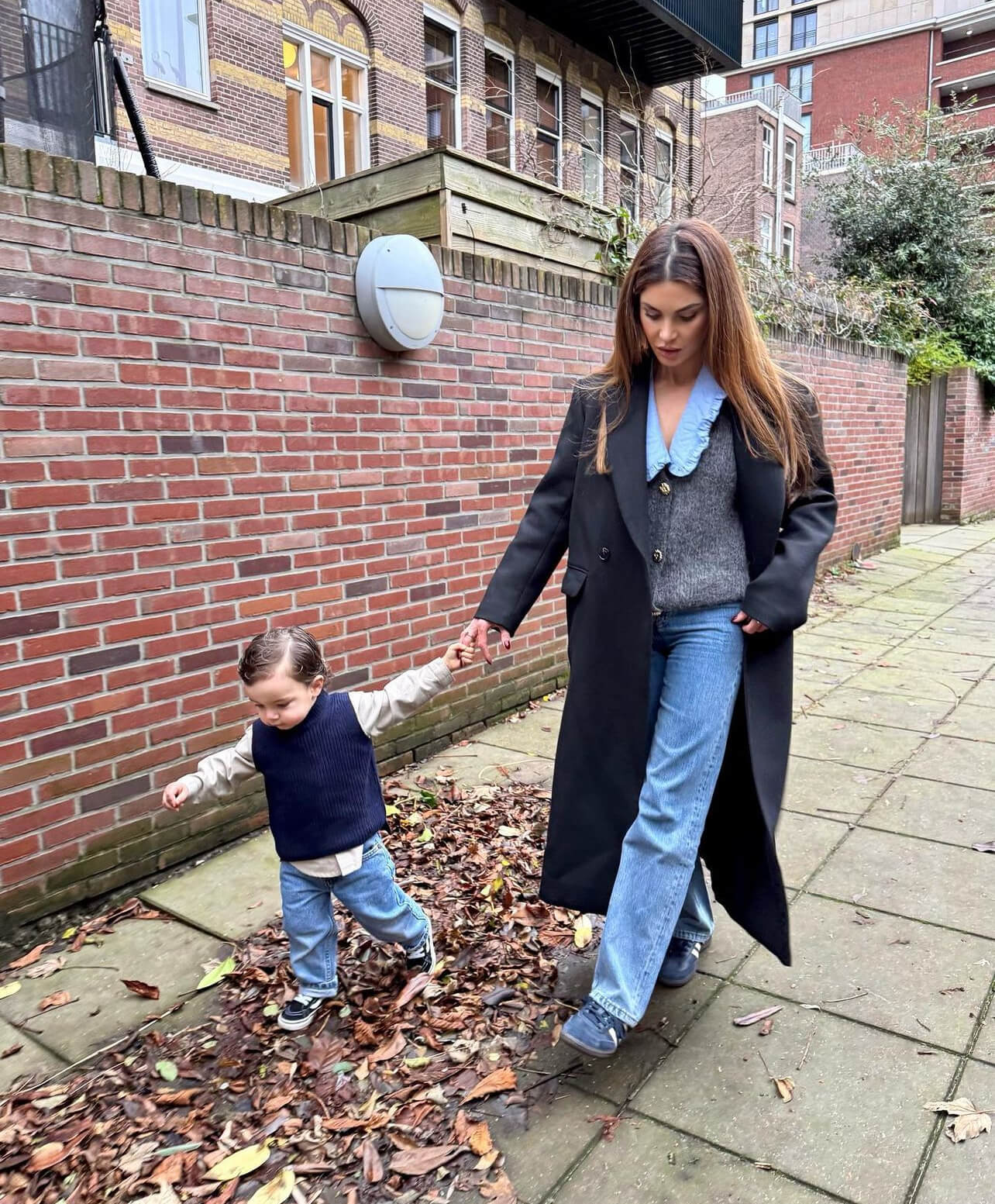 Matchy outfits μαμάς και γιού