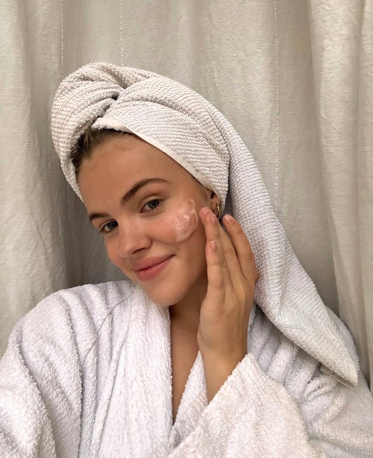 Ενυδάτωση προσώπου