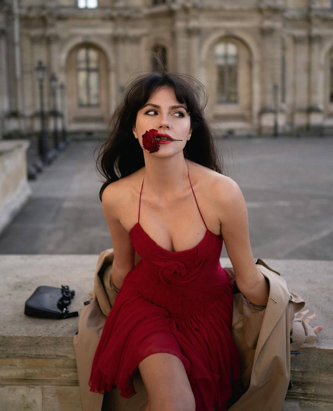 Κόκκινο φόρεμα με λουλούδι