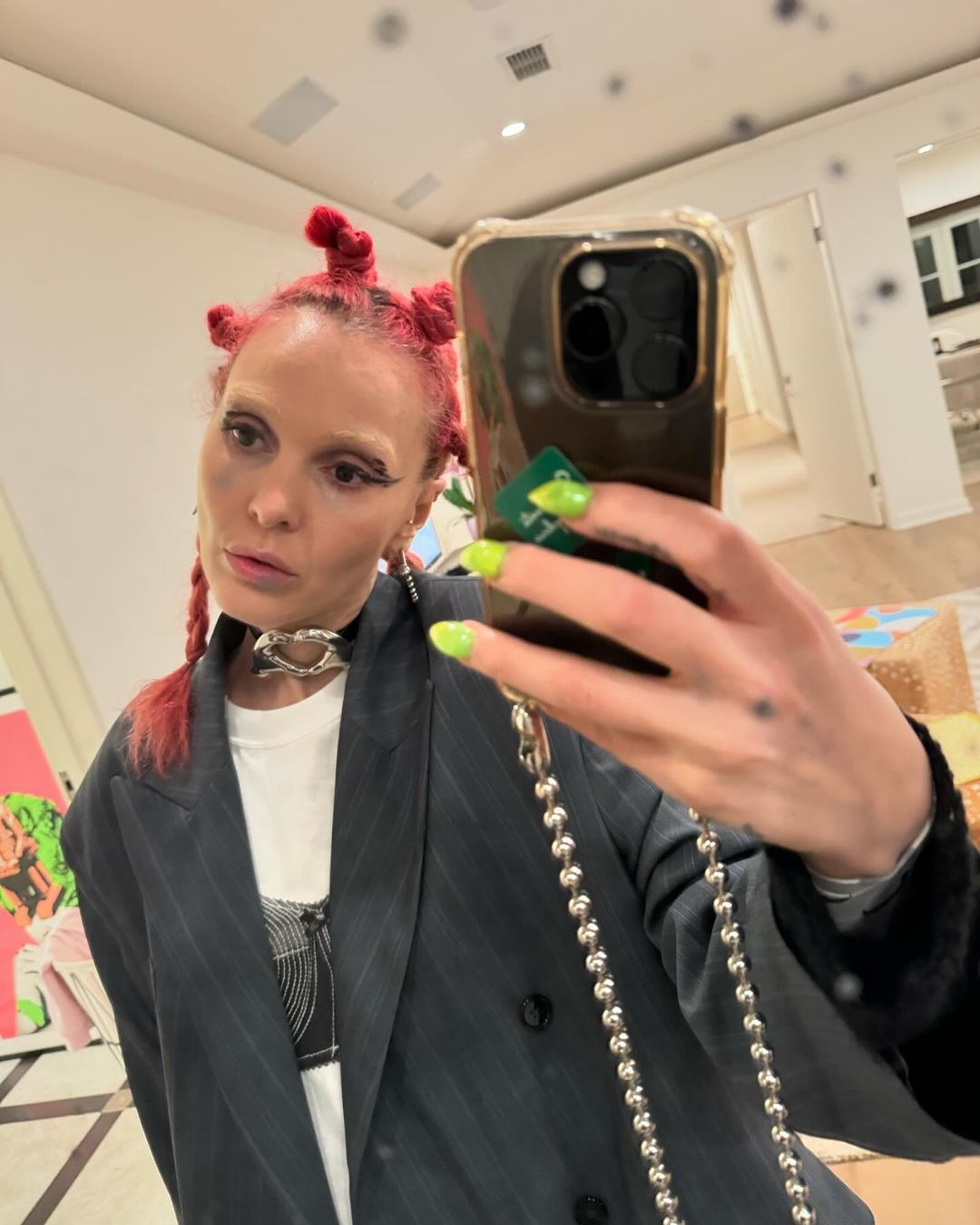 Tάμτα με κόκκινα μαλλιά