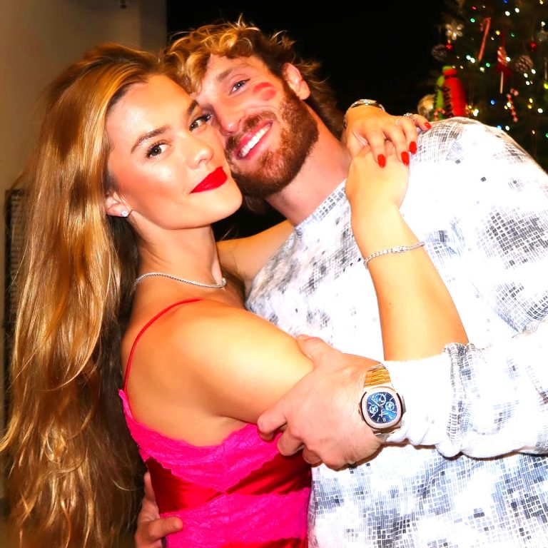 Nina Agdal - Logan Paul