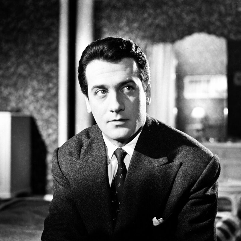 Αλέκος Αλεξανδράκης