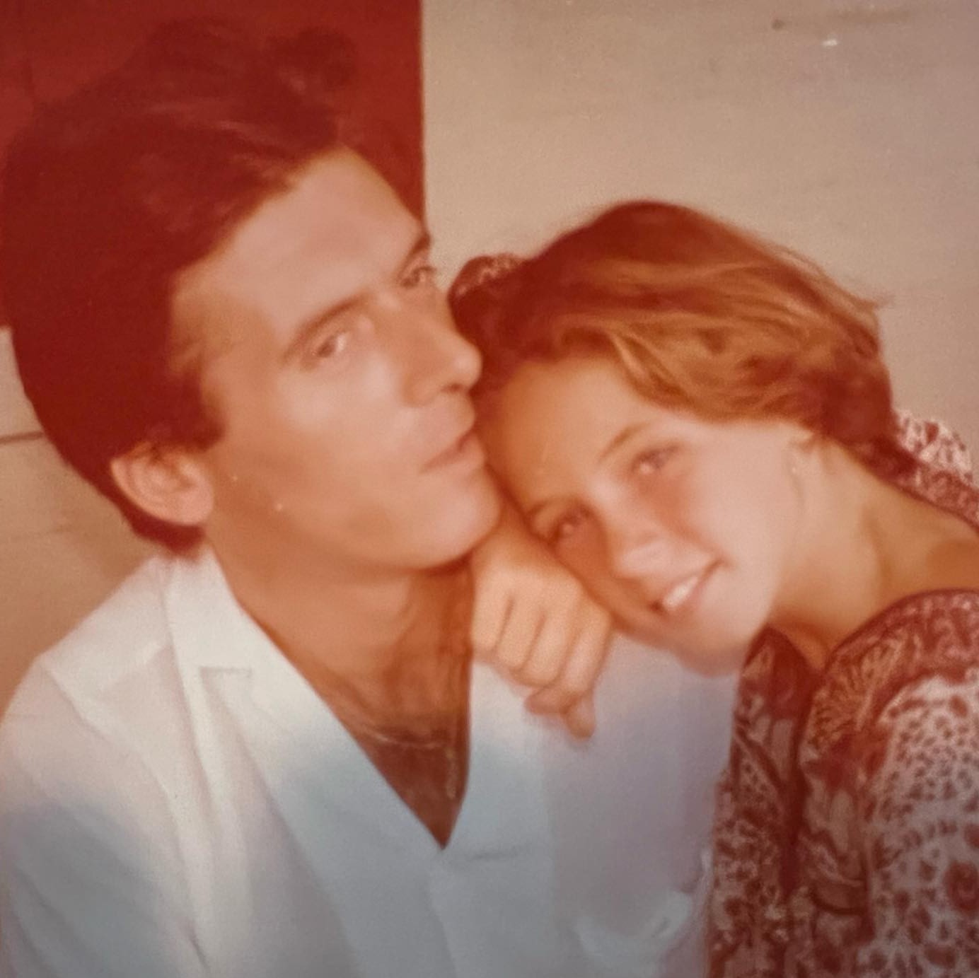 Η ηθοποιός Εβελίνα Παπούλια σε παιδική ηλικία