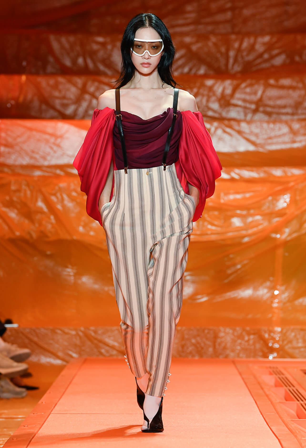 Πασαρέλα του οίκου Louis