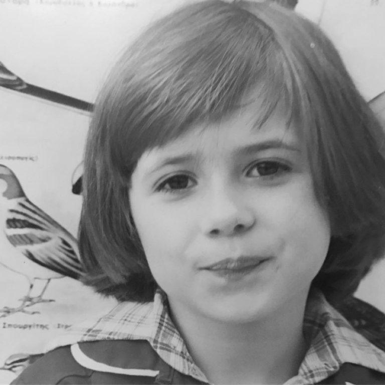 Κατερίνα Καραβάτου μικρή