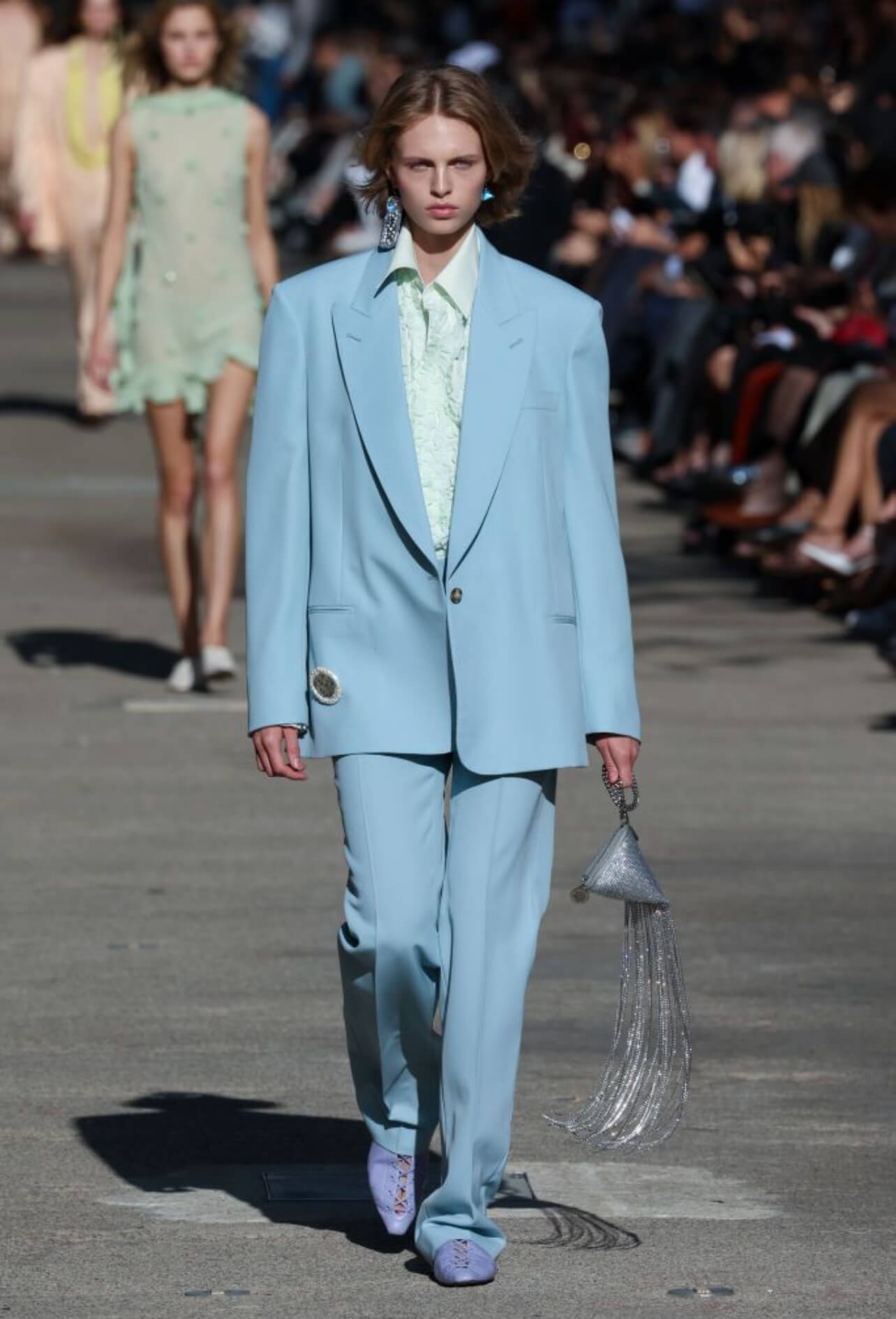 Παστέλ κοστούμι