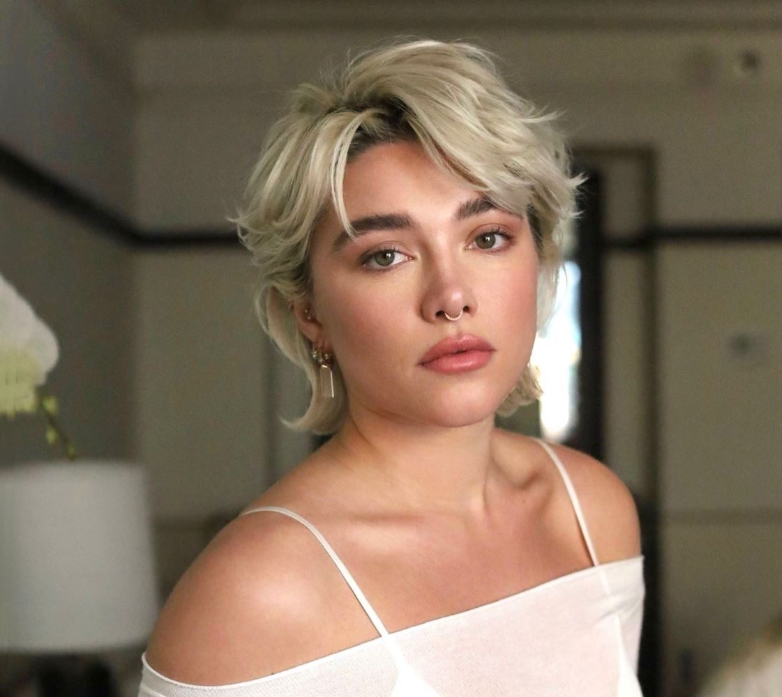Η Florence Pugh και τάσεις του καλοκαιρινού μακιγιάζ