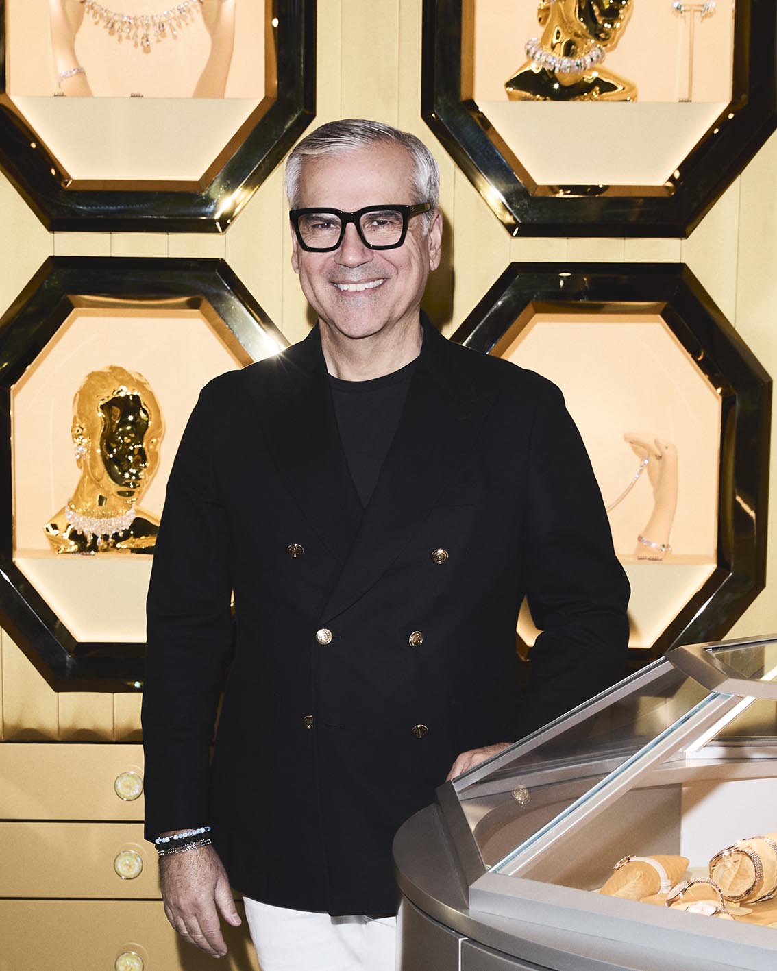 Ο Διευθύνων Σύμβολος της Swarovski, Αλέξης Νάσαρντ, στα εγκαίνια του νέου καταστήματος Swarovski στην καρδιά του Μιλάνου