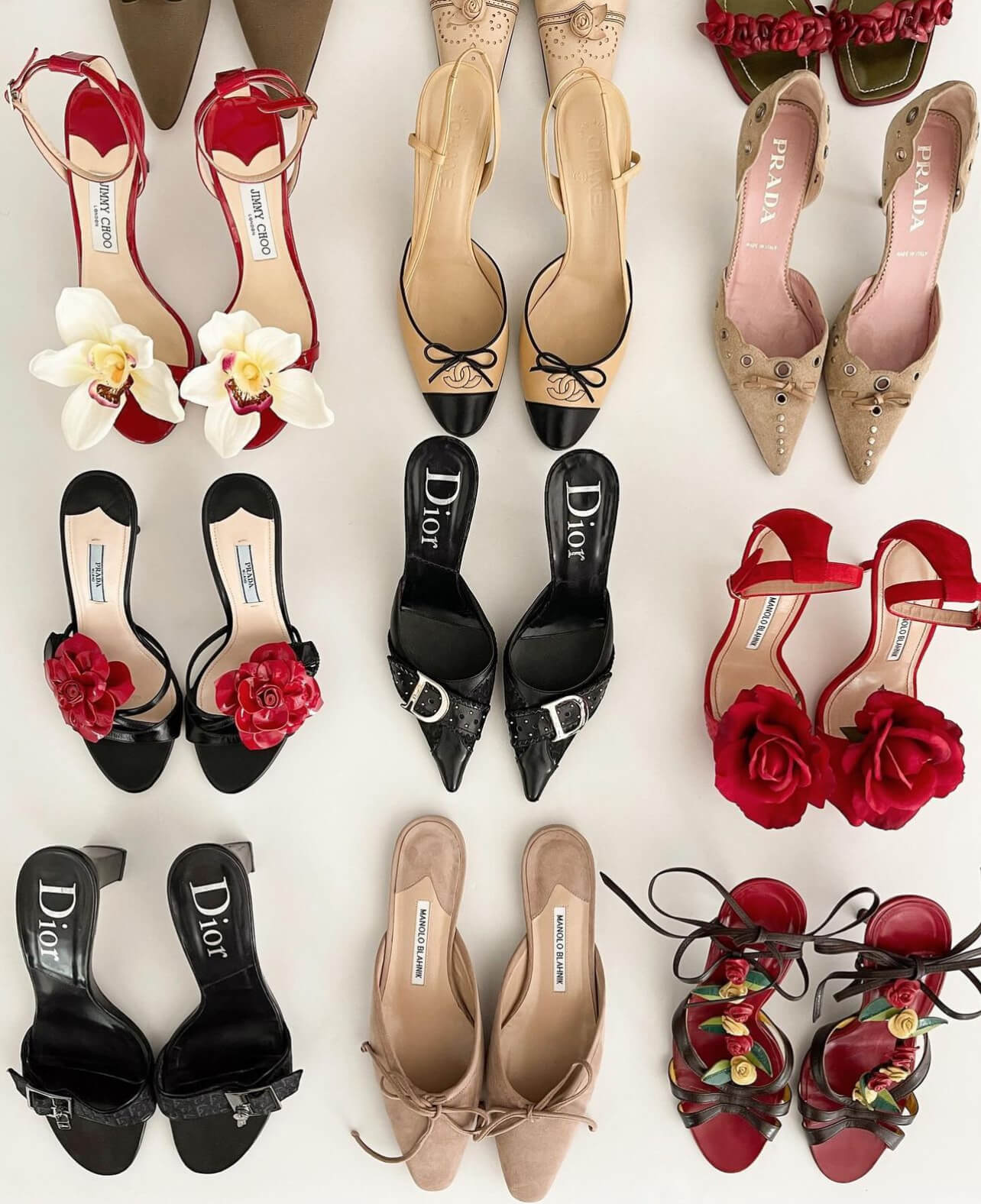 Ψηλοτάκουνα σανδάλια με λουλούδια