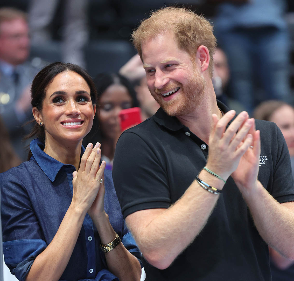 H Meghan Markle και ο πρίγκιπας Harry, παρευρέθηκαν στα παιχνίδια Invictus Games στο Düsseldorf το 2023 στις 15 Σεπτεμβρίου. Mάλιστα εκείνη την ημέρα έκλεισε και τα 39 χρόνια του ο πρίγκιπας Harry.