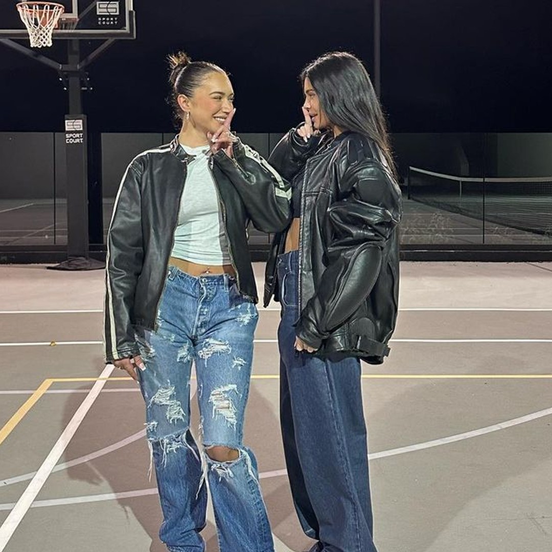 H Κylie Jenner ποζάρει με την κολλητή της Anastasia Karanikolaou