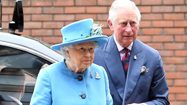 Βασίλισσα Ελισάβετ- Βασιλιάς Κάρολος